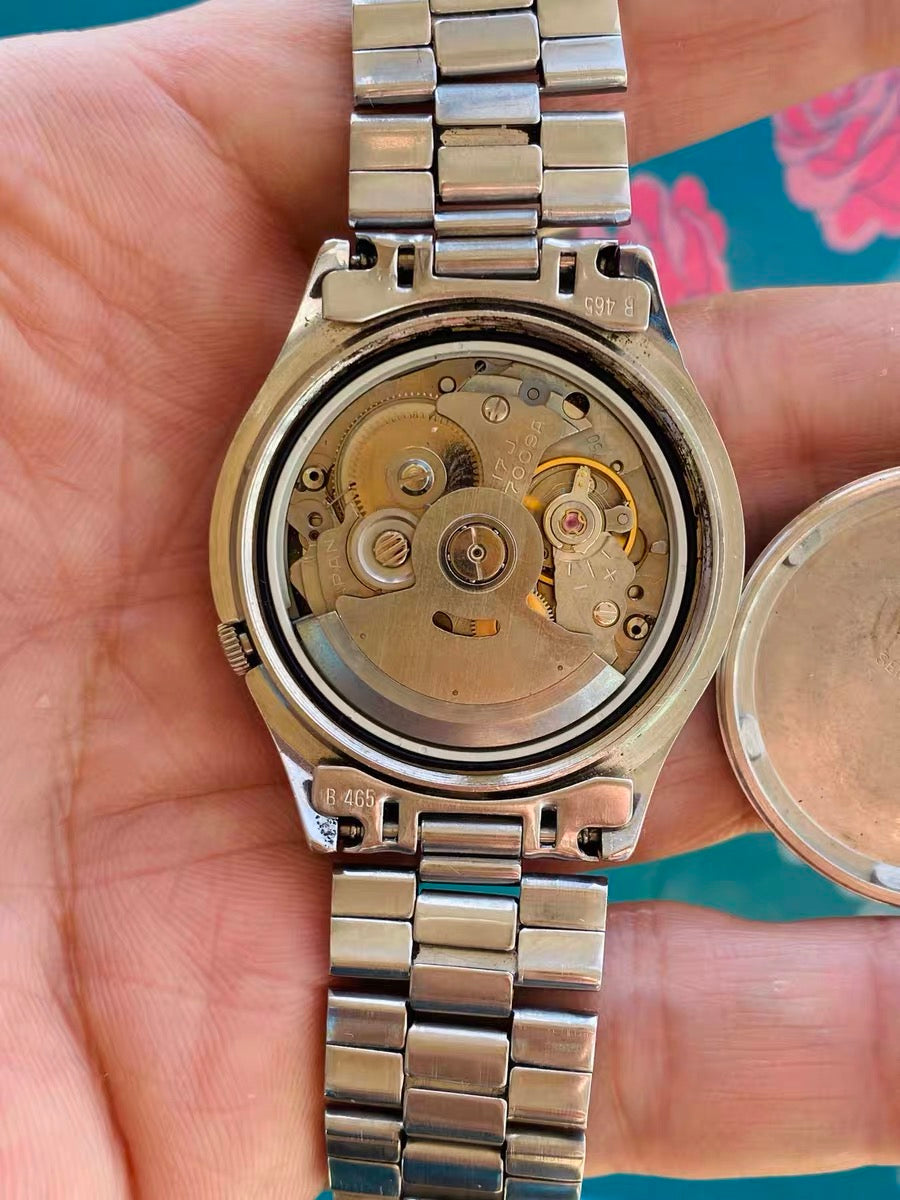 Seiko Number 5 Day Date Automatic Watch 7009 17 Jewels 37MM 437-0218