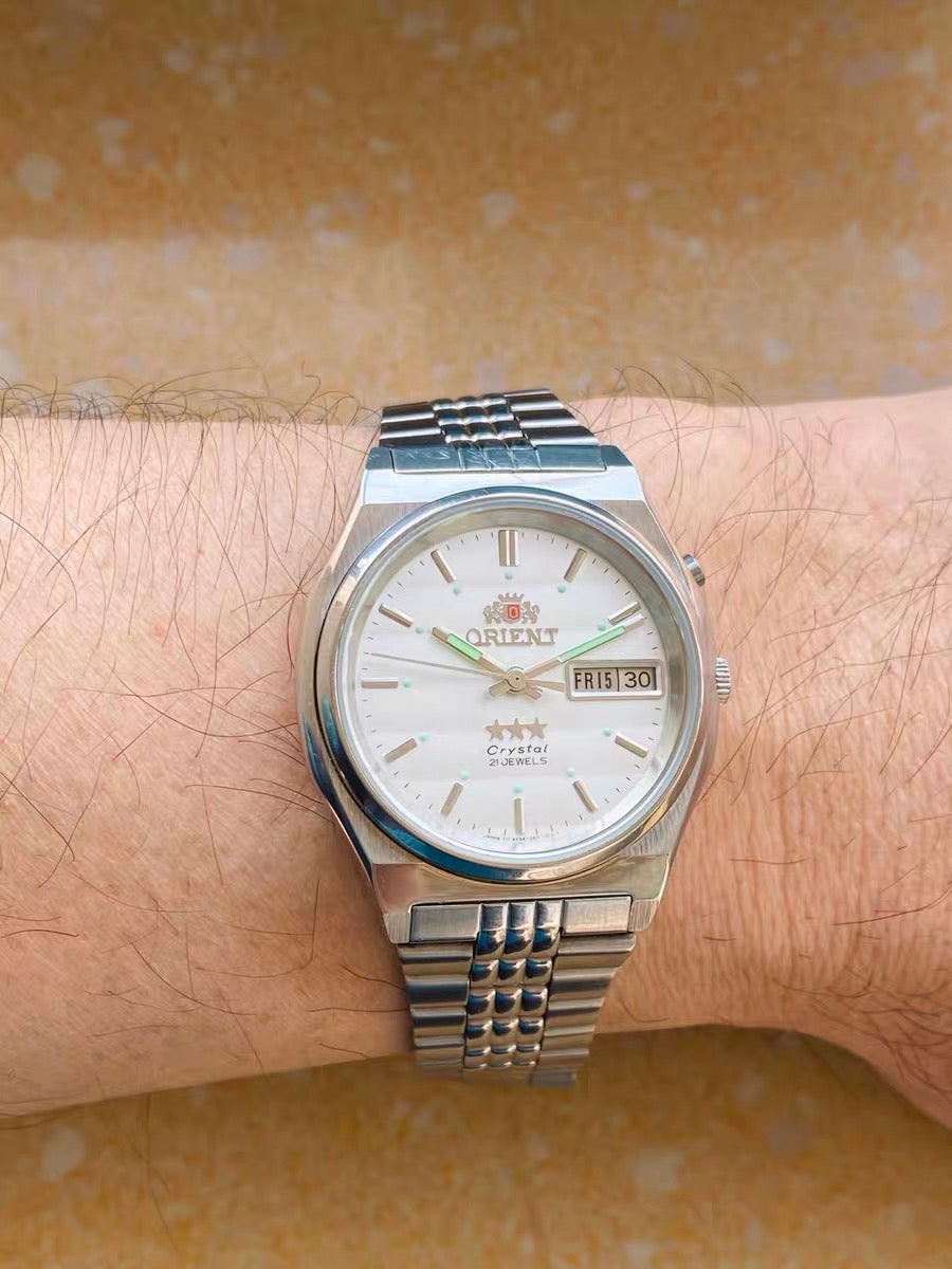 Orient Crystal Automatic Vintage Men's Watch Cal. 46943 Day Date 21 Jewels 35.4mm 1990s 464-0170