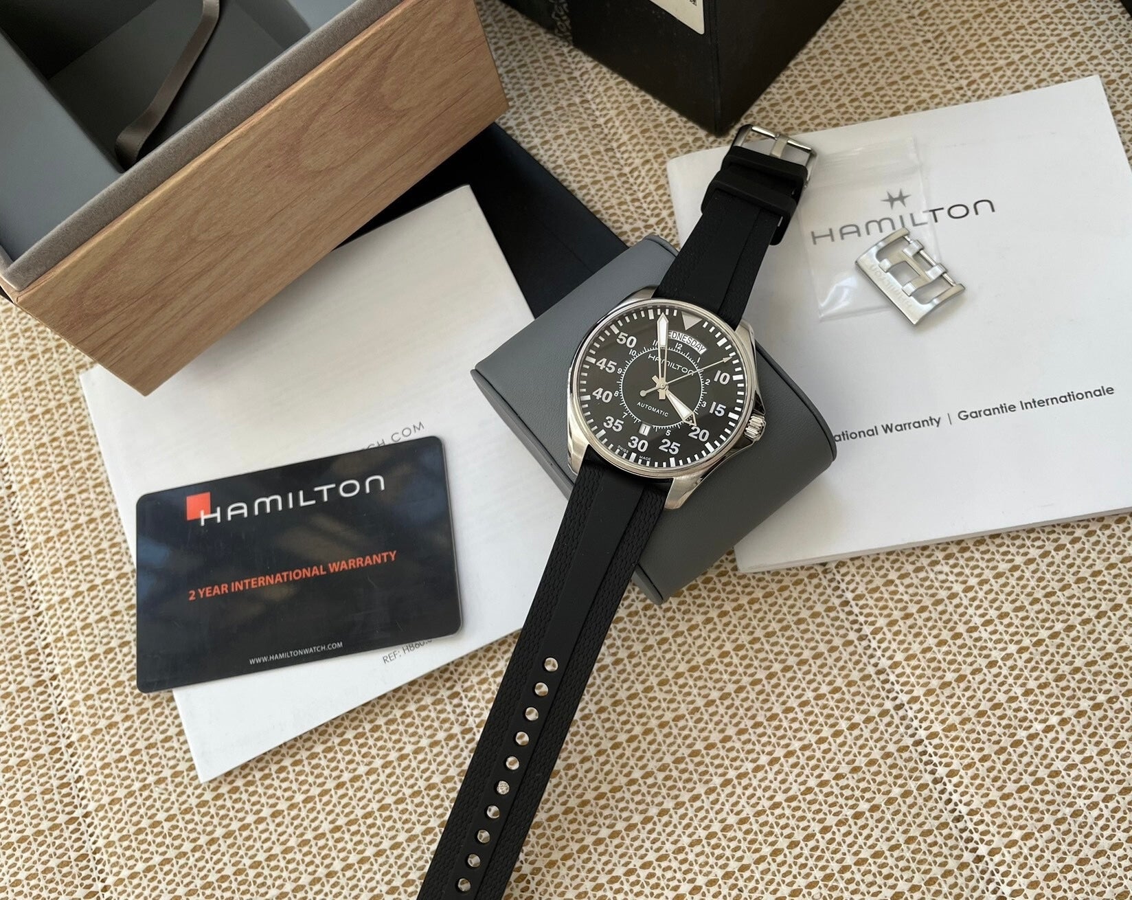 Hamilton Khaki Aviation Pilot Day Date Interstellar Watch 42MM 477-2000 Full Set