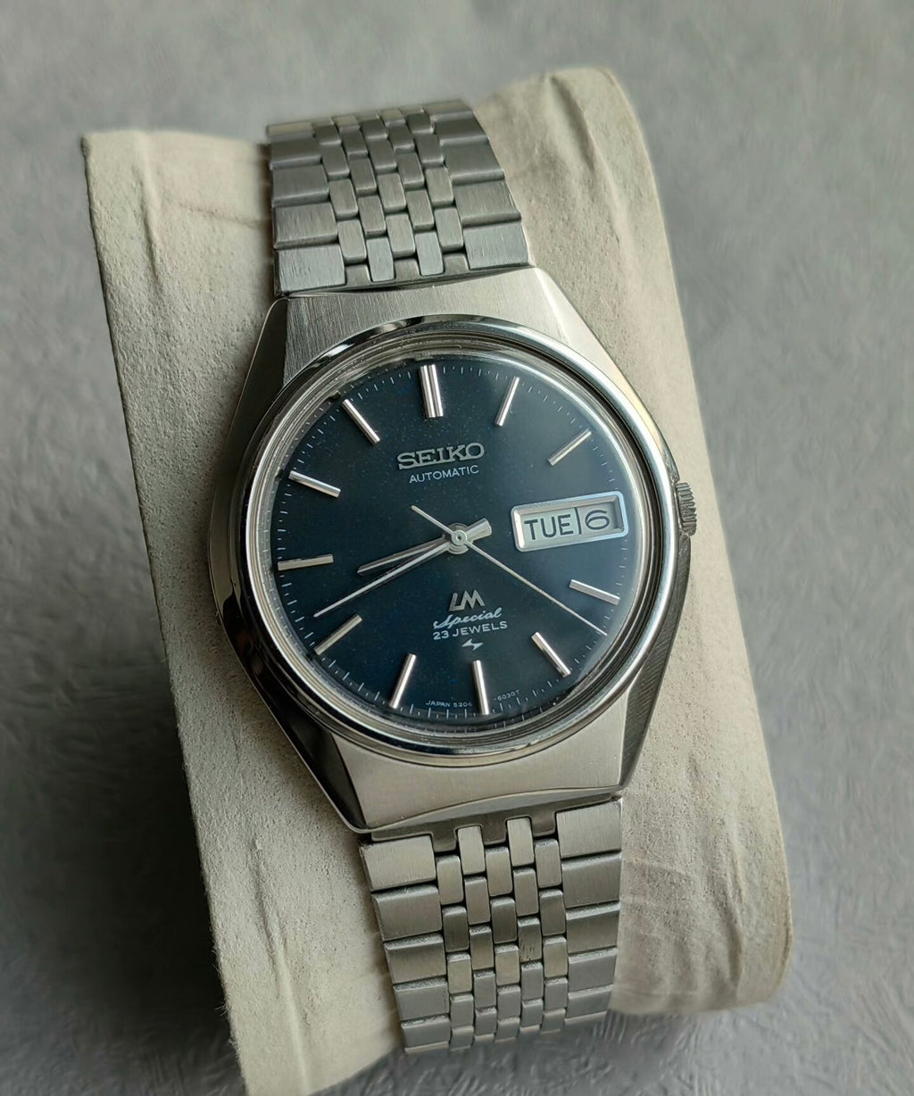 Seiko Lord Matic LM Special Day Date Automatic Watch 5206 23Jewels 35X39MM 461-0750