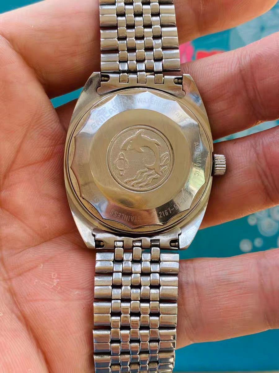 Enicar Swiss Vintage Automatic Watch AR2167 Day Date 25 Jewels 35.5mm 1970s 499-0318