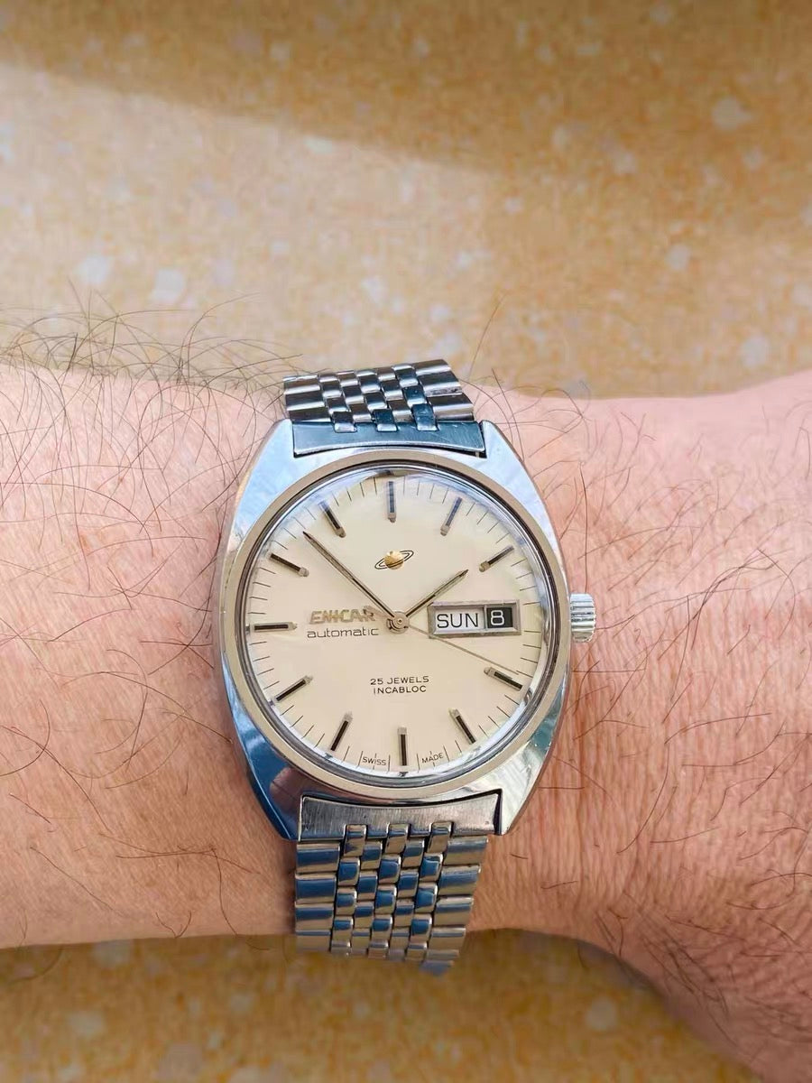 Enicar Swiss Vintage Automatic Watch AR2167 Day Date 25 Jewels 35.5mm 1970s 499-0318