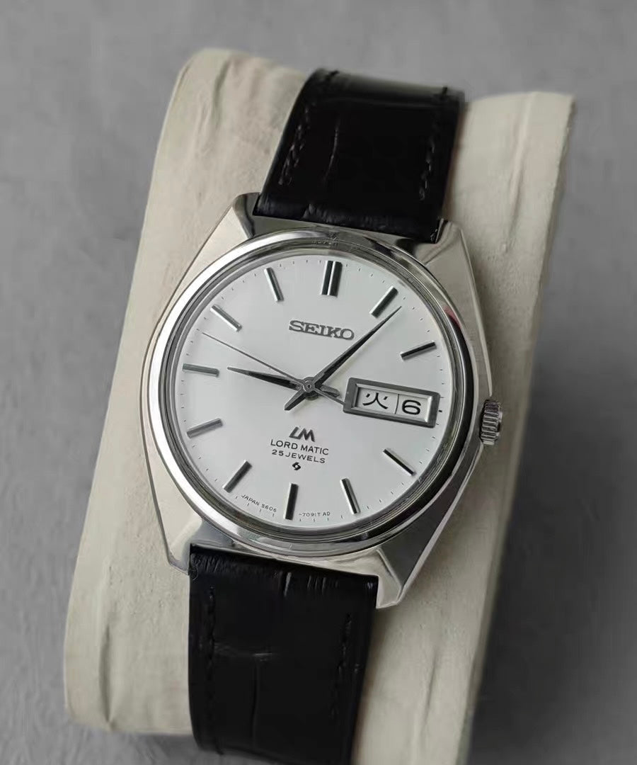 Seiko LM Automatic Men's Watch Day Date 5606A 37.5mm Silver Dial 1968 Vintage Slim 494-0680
