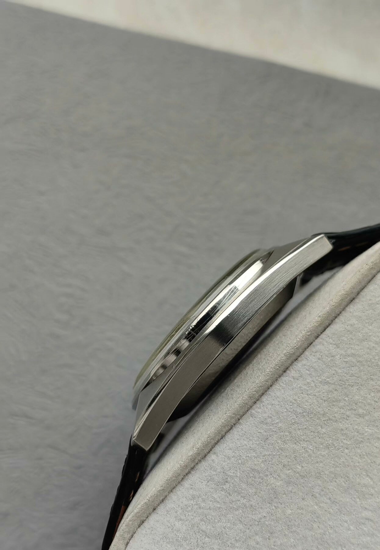 Seiko LM Automatic Men's Watch Day Date 5606A 37.5mm Silver Dial 1968 Vintage Slim 494-0680