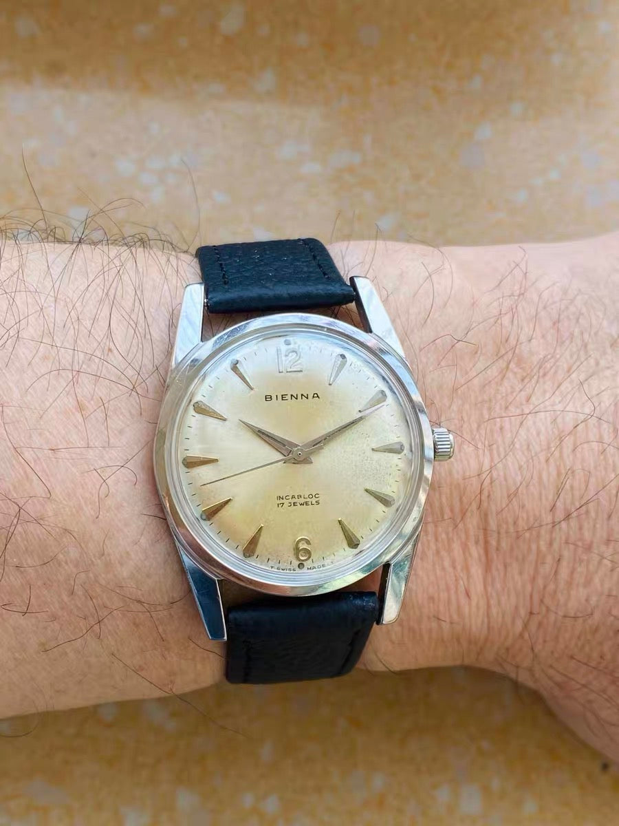 BIENNA Swiss Vintage Manual-Winding Watch Cal. 73 17 Jewels 34.3mm 1960s 470-0140