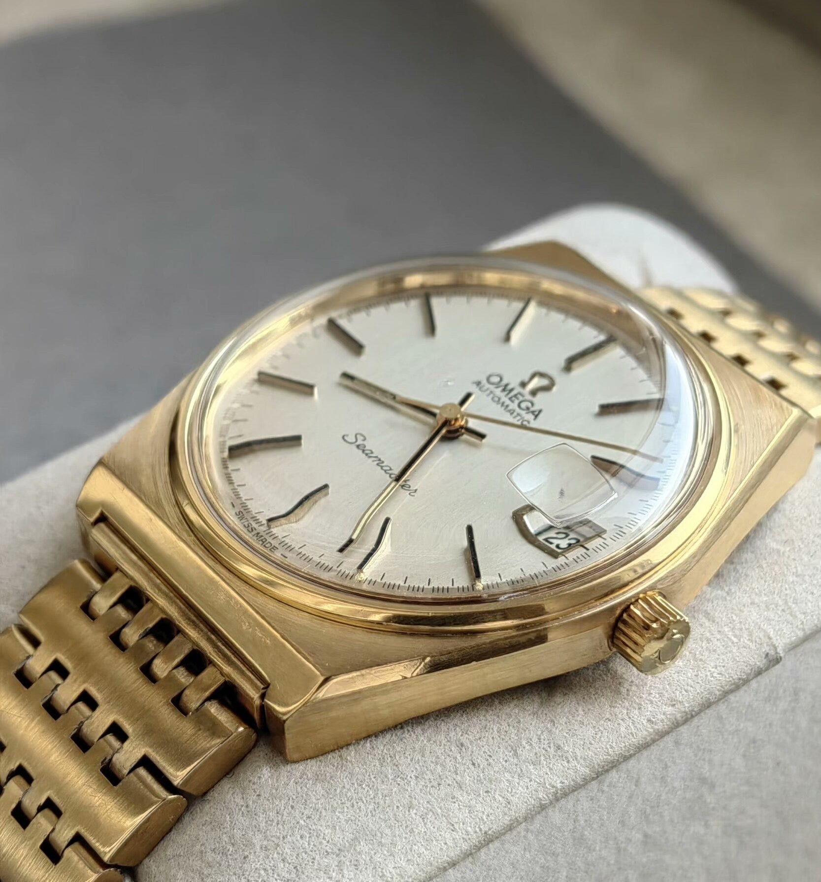 Omega Seamaster Automatic Watch Cal. 1010 Date 35.5mm Gold Plated Original Bracelet Vintage 497-3700