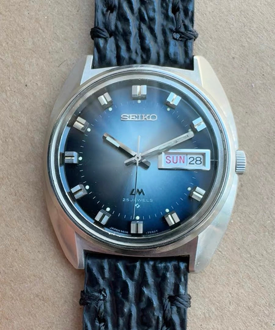 Seiko Lord Matic Vintage Automatic Watch 5606A Day Date Blue Sunburst Dial 25 Jewels 36.5mm 469-0520