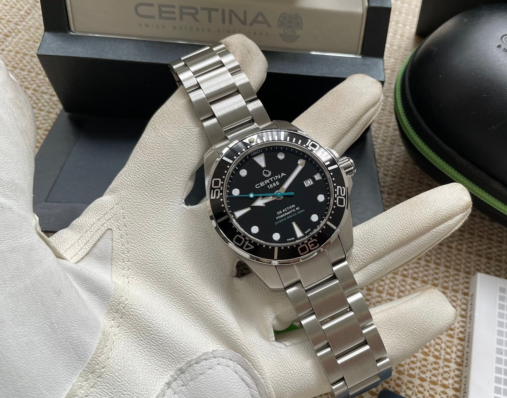 Certina DS Action Automatic 80 Diver's Watch 300M 43MM 504-1900 Full Set
