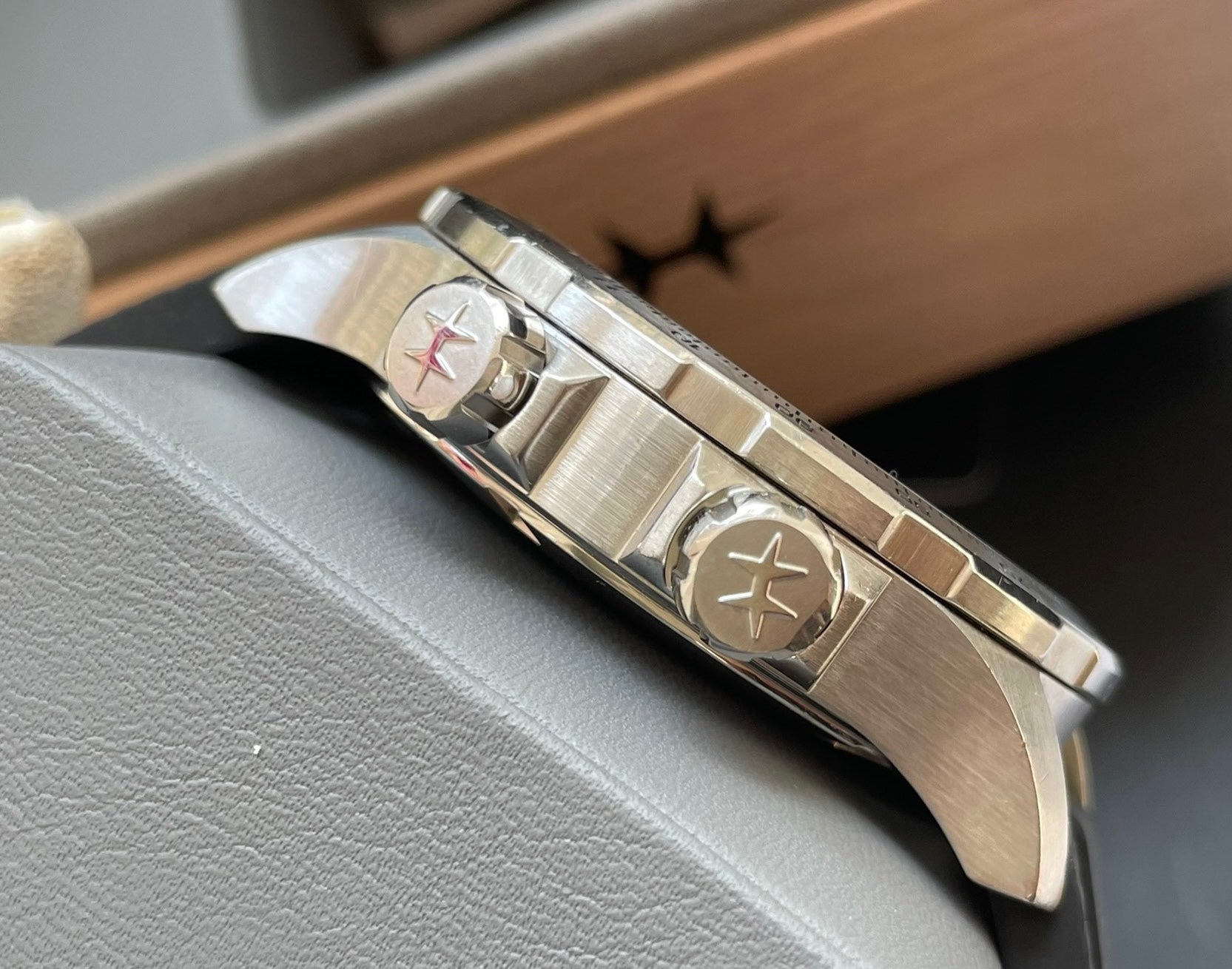 Hamilton Khaki X-Wind Automatic Watch 45mm Ref.H77755533 480-2550 Full Set