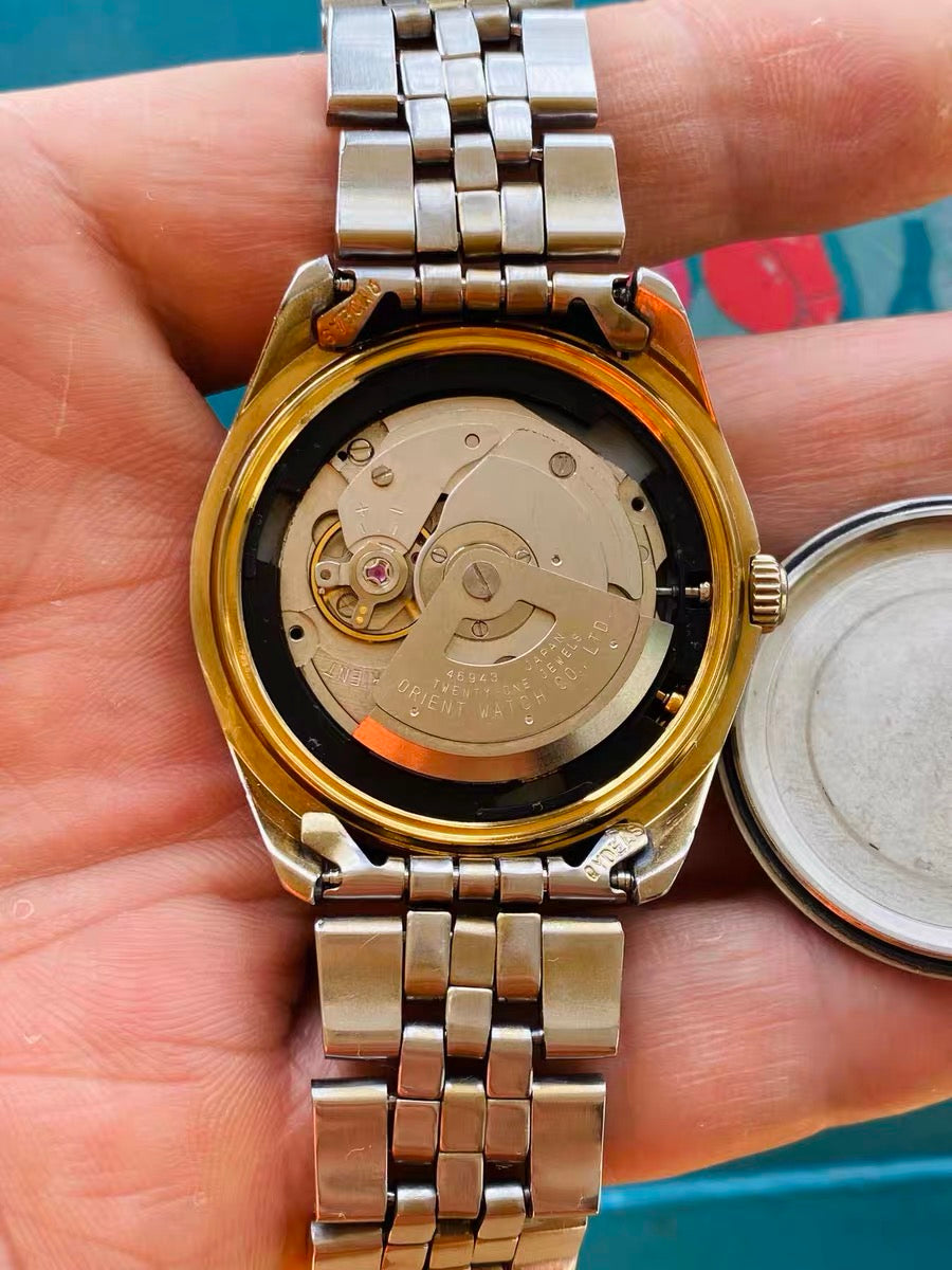 Orient Vintage Automatic Watch 46943 Day Date 21 Jewels 39mm 1990s 522-0098