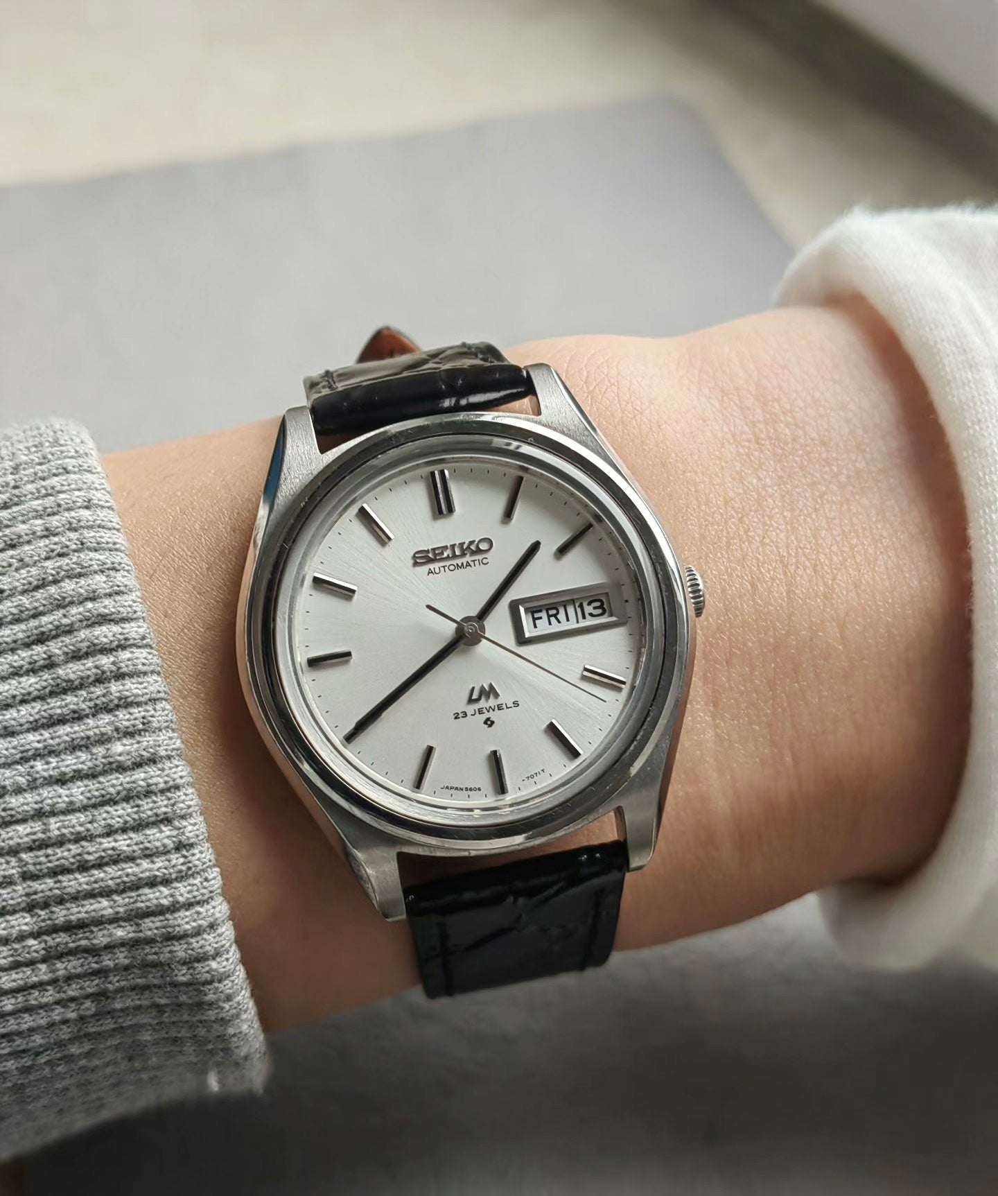 Seiko Lord Matic LM Automatic Men‘s Watch Cal. 5606 Day Date Silver Sunburst Dial 36.5mm Vintage 546-0670