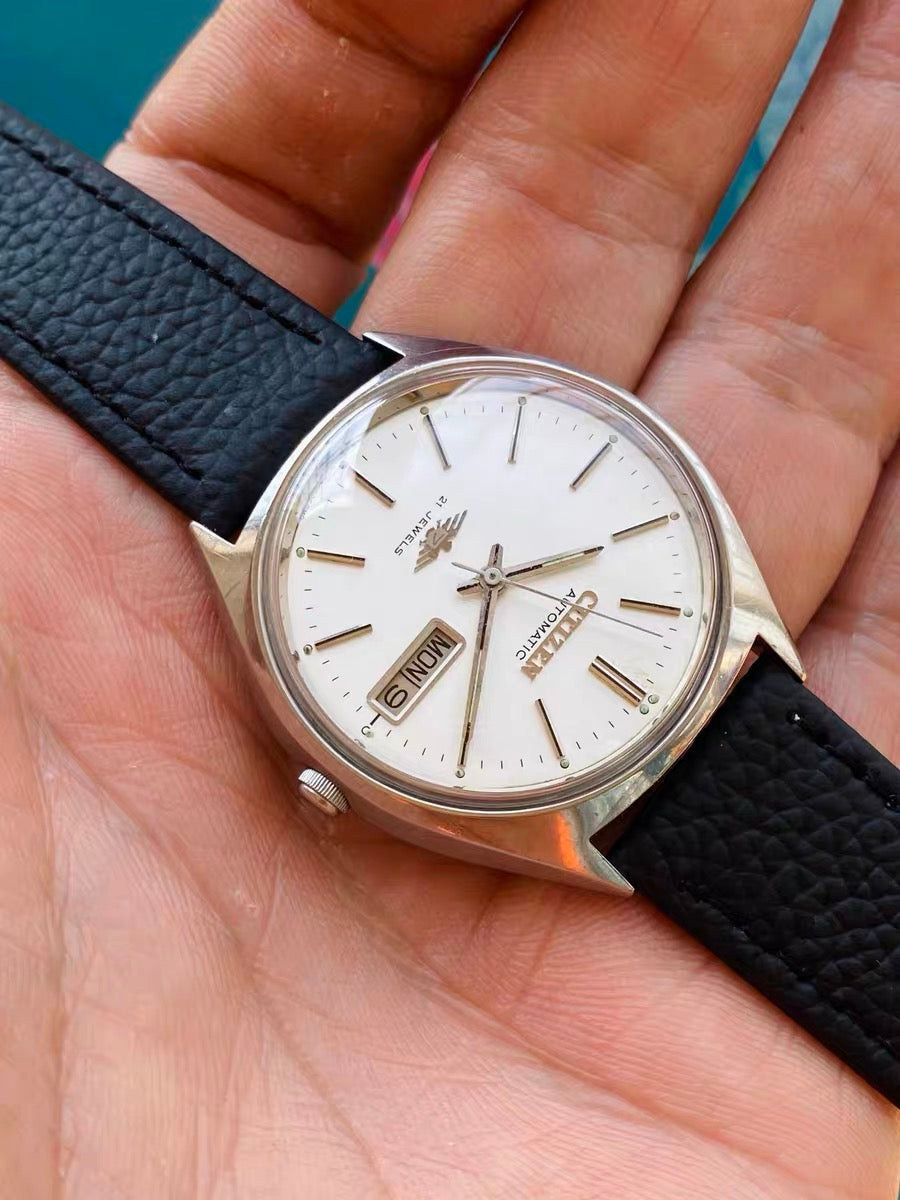 Citizen Vintage Automatic Watch 8200 Day Date 21 Jewels 36mm 552-0138