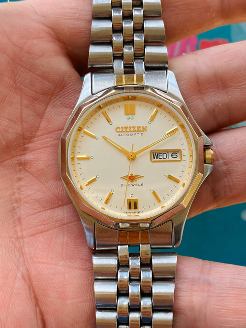 Citizen Automatic Watch Day Date Cal. 8200 Vintage 1990s 35mm 21 Jewels 562-0160