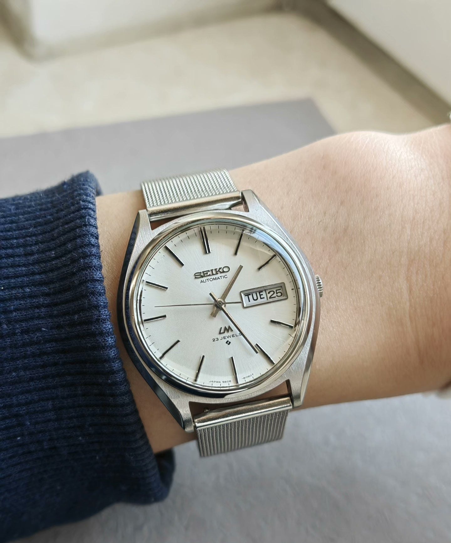 Seiko Lord Matic LM Automatic Watch Day Date 5606 23 Jewels 37.5mm Silver 565-0670