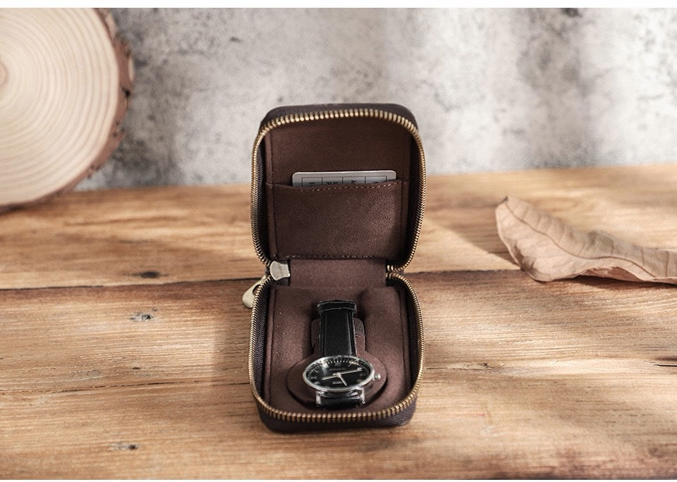 CONTACT'S FAMILY Handmade Crazy Horse Full-Grain Leather Single Watch Travel Case – Premium Distressed Brown Watch Pouch with Zipper & Card Slot