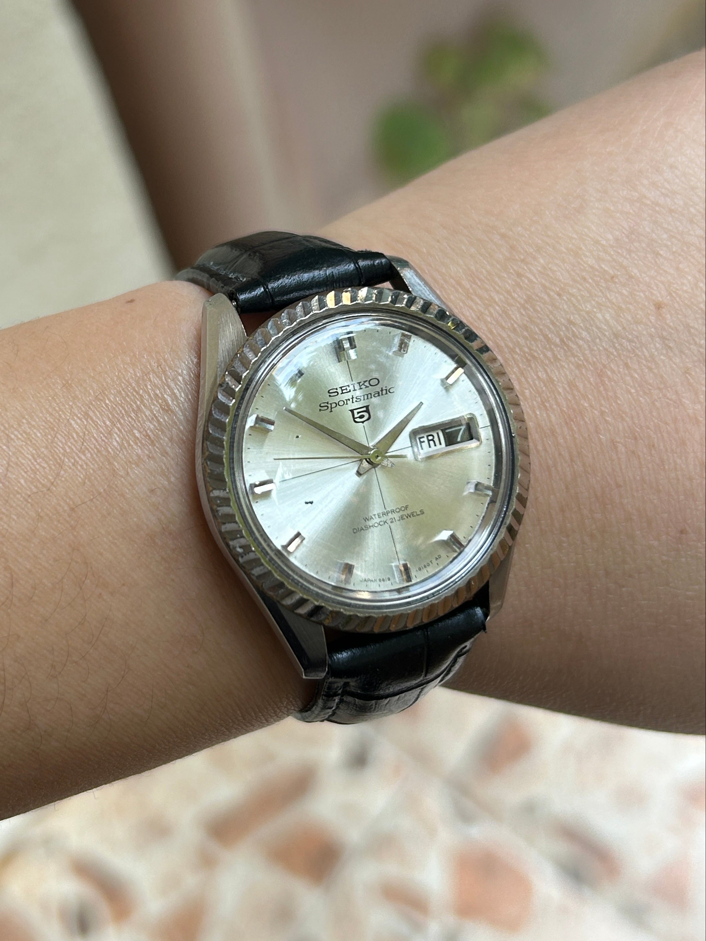 Seiko Sportsmatic 5 Vintage Automatic Watch Day Date 21 Jewels 36.5mm 556-0060