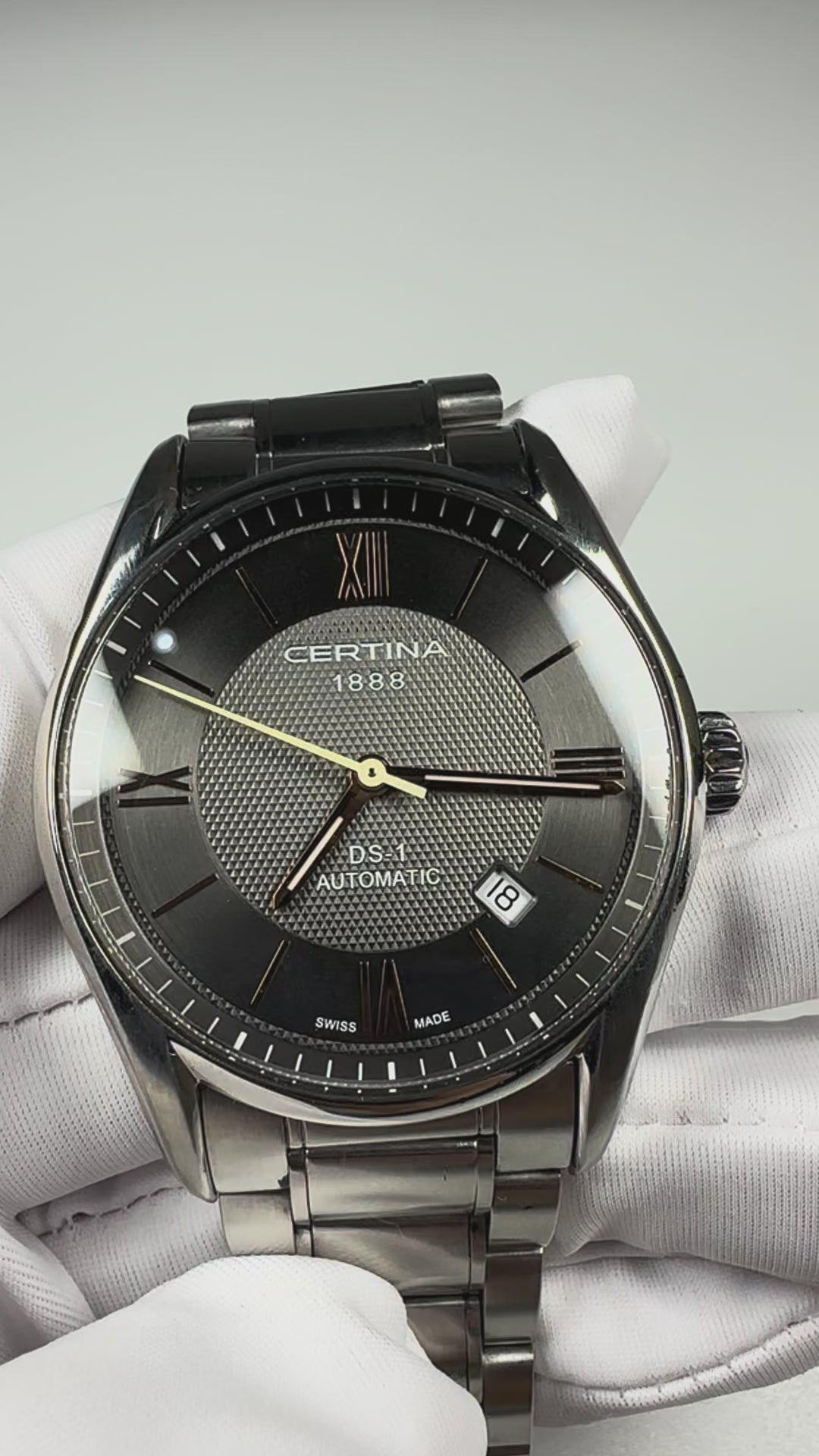 Swiss Certina DS-1 Automatic Men's Watch Sapphire Crystal Date Full Set Extra Links 280-1000