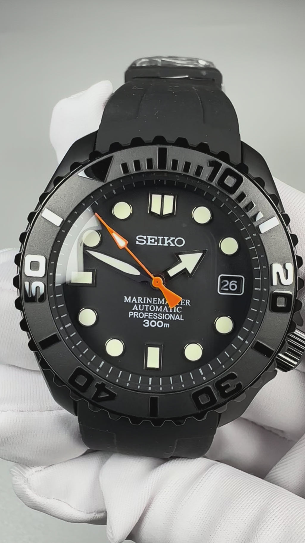 Custom Modified Seiko Diver Automatic Watch 42mm Original NH35 316L Stainless Steel Screw-Down Crown Date 362-0630