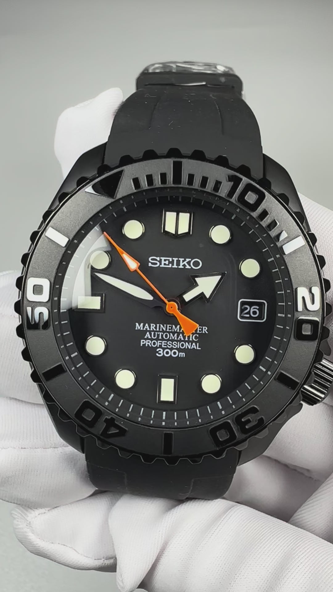 Custom Modified Seiko Diver Automatic Watch 42mm Original NH35 316L Stainless Steel Screw-Down Crown Date 362-0630