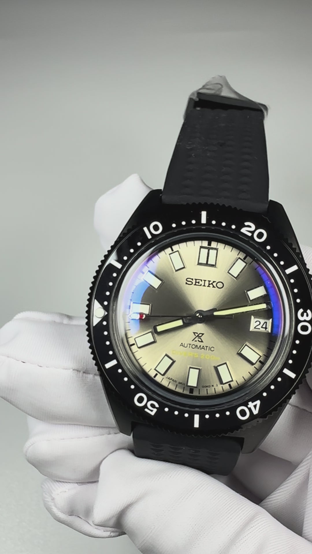 Custom Modified Seiko Diver Automatic Watch 40mm Original NH35 Movement Black Dial Luminous Hands Rubber Strap 361-0630