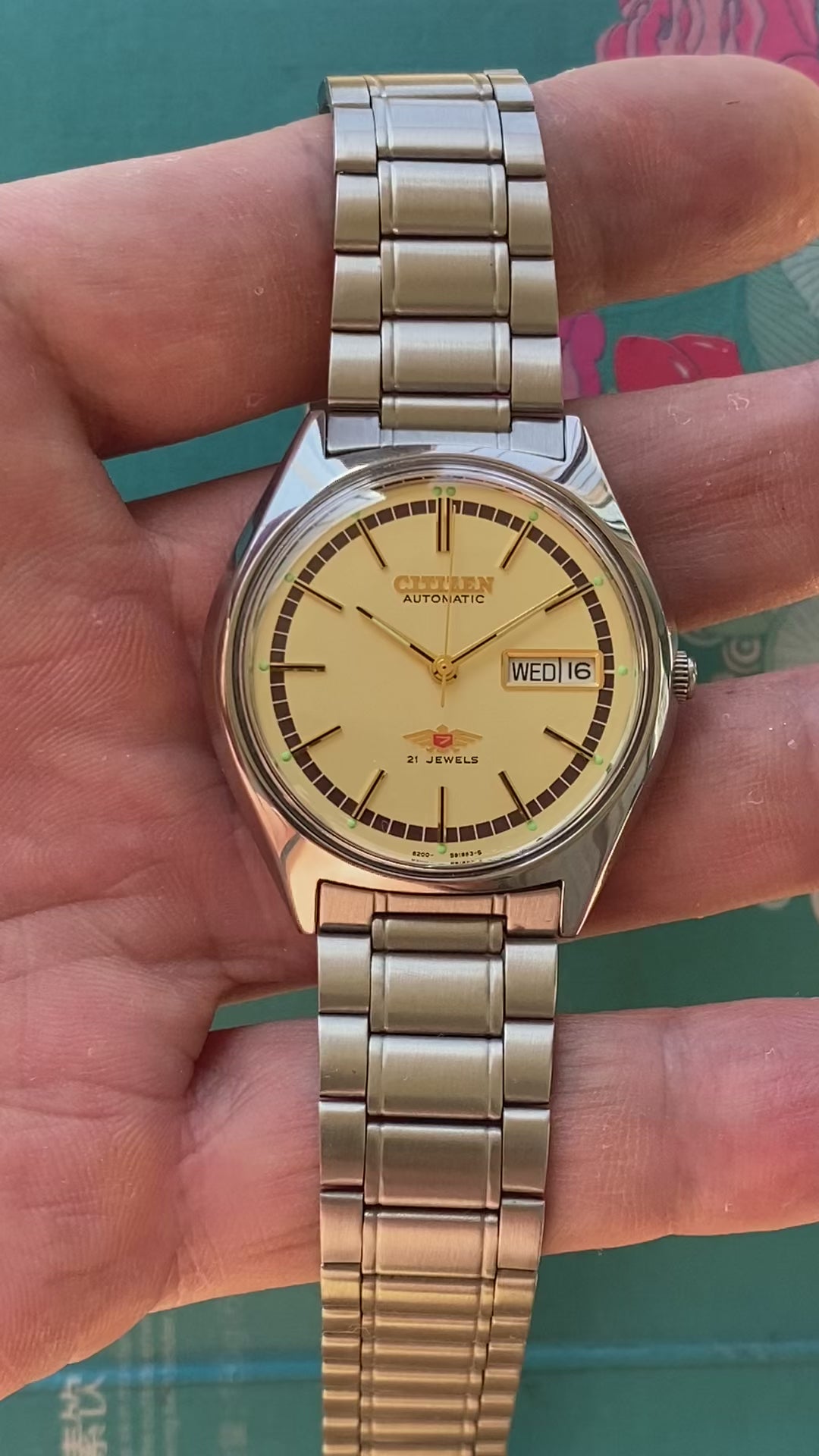 Citizen Automatic Vintage Watch 8200 Day Date 21 Jewels 36mm 1980s 642-0200