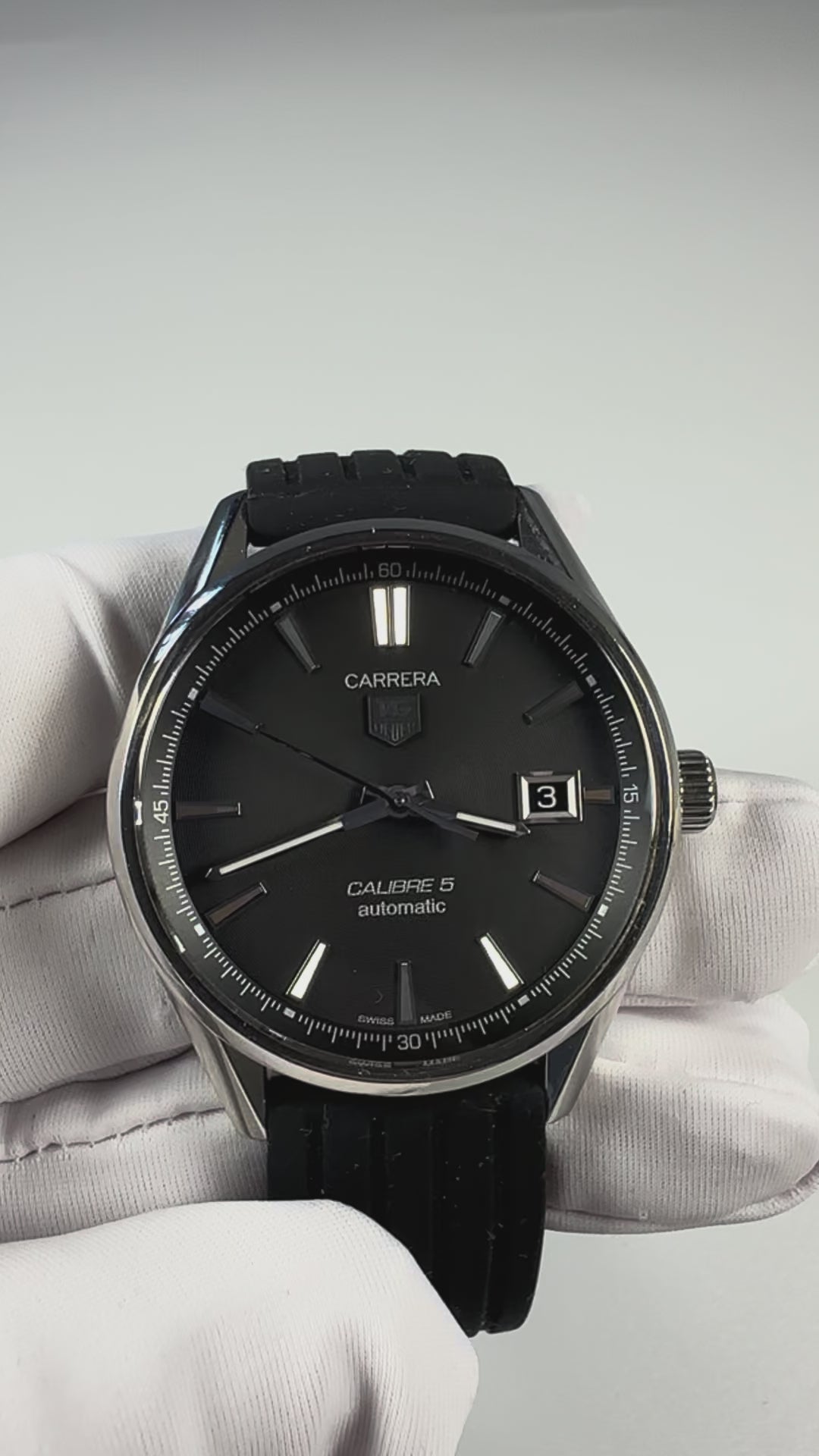 Swiss TAG Heuer Carrera WAR211A Automatic Watch Calibre 5 Date 25 Jewels Rubber Strap 39mm 648-2500