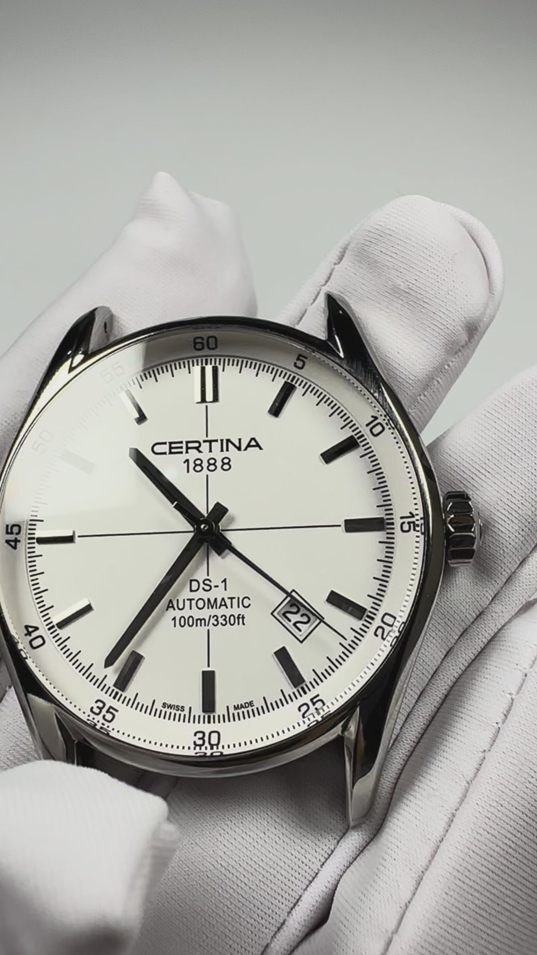 Swiss Certina DS-1 Automatic Watch 39mm Sapphire Crystal 25 Jewels Date 537-900